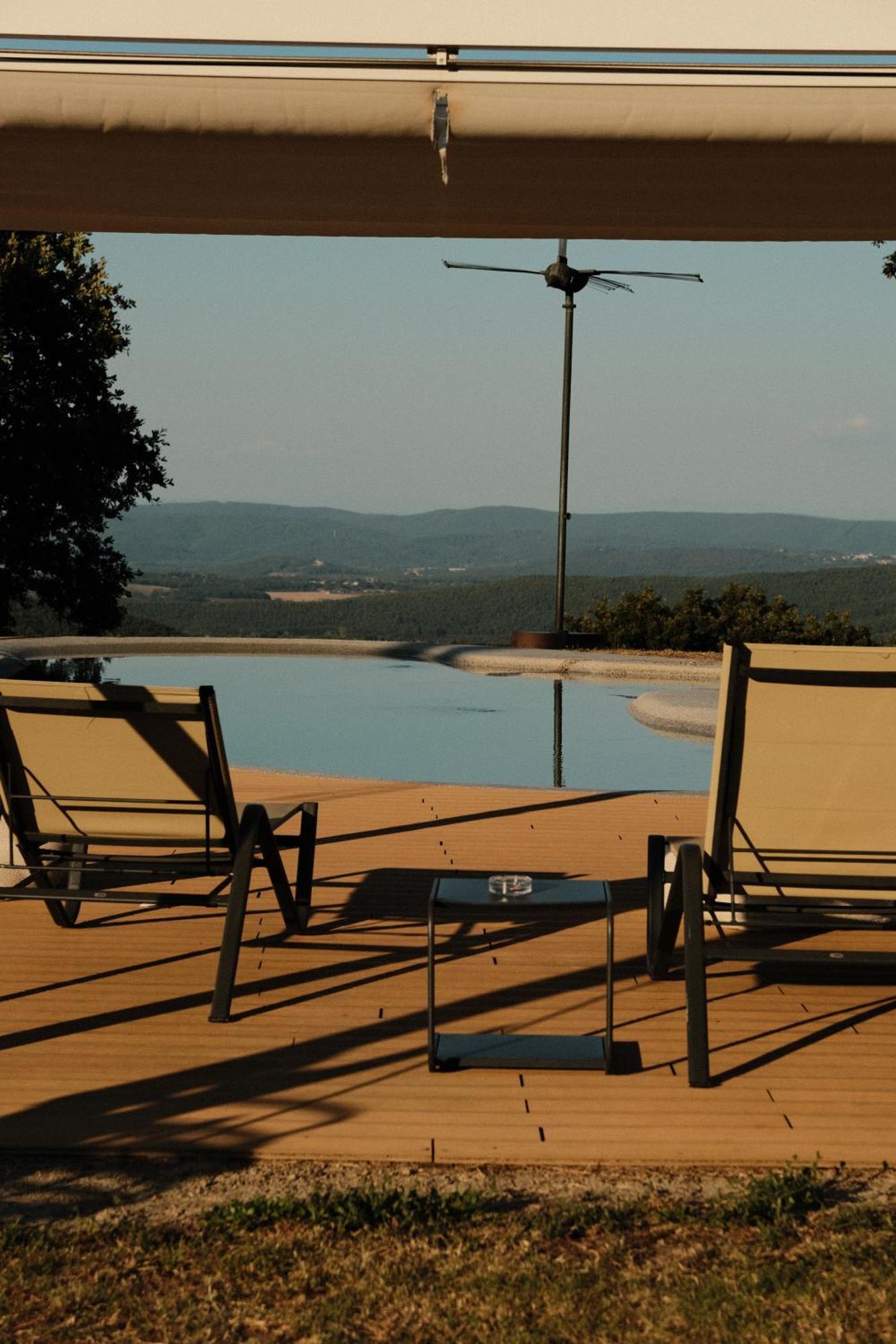 Vin Hotel - Wine Resort And Agriturismo Montieri Bagian luar foto